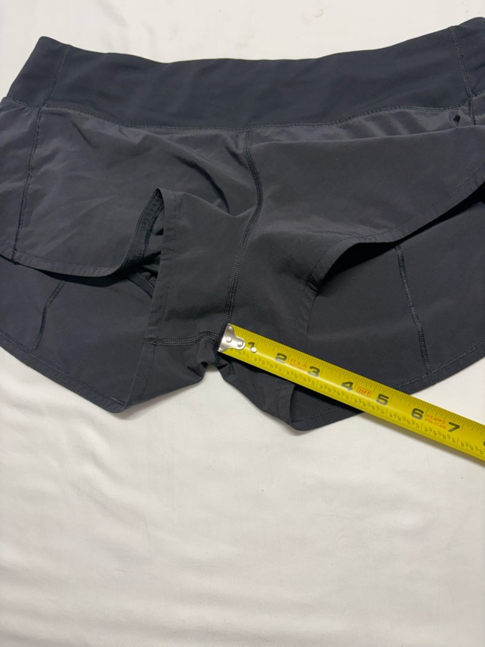 Lululemon Run: Speed Short *Naked
Seam
Black - Picture 4 of 9